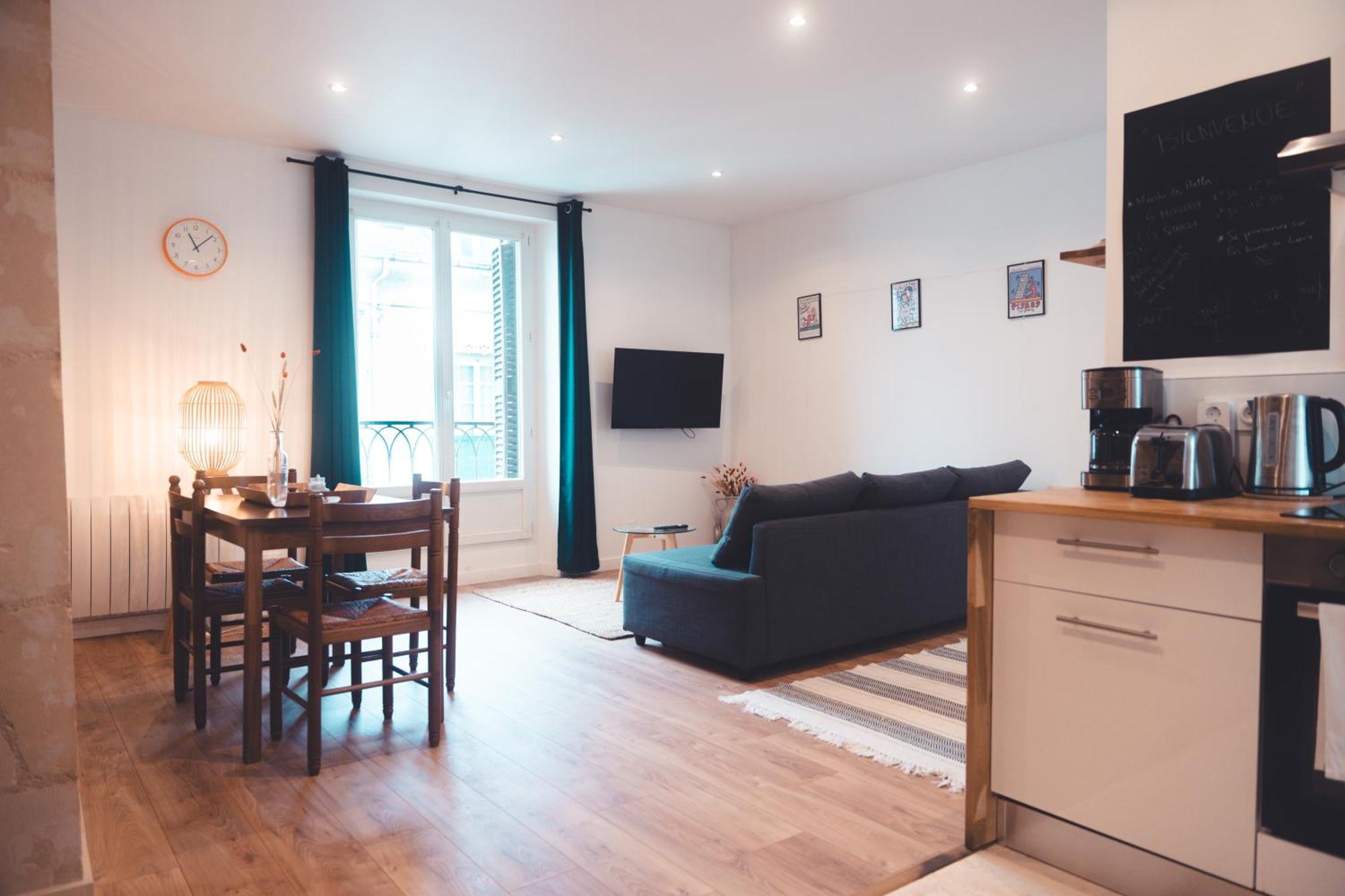 Petit Nid Douillet Apartment Tours Luaran gambar